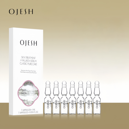 Our Advanced Hydration Formula combines multi-dimensional hyaluronic acid with a potent niacinamide